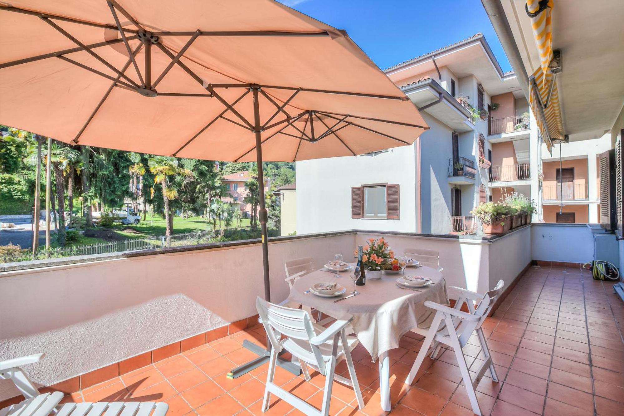 Appartamento Gaya Stresa Center - Happy Rentals Extérieur photo